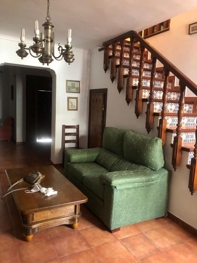 Casa De Tita Dolores Кортес-де-ла-Фронтера Экстерьер фото