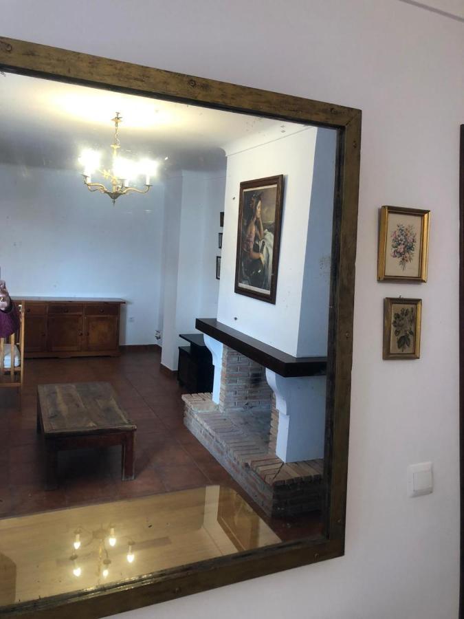 Casa De Tita Dolores Кортес-де-ла-Фронтера Экстерьер фото