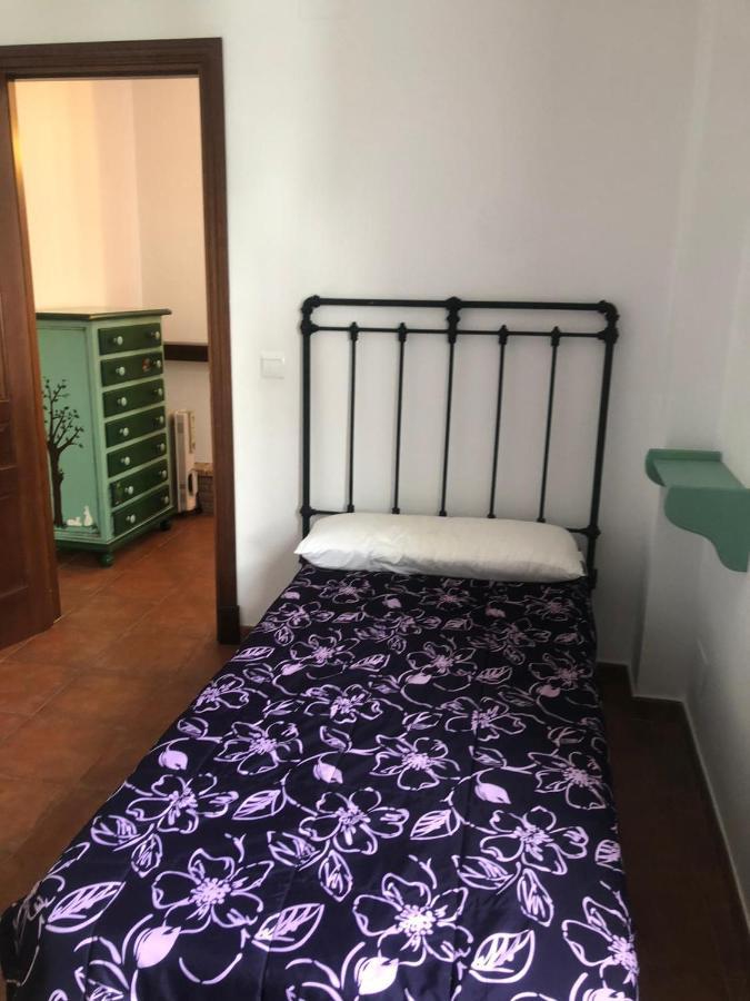 Casa De Tita Dolores Кортес-де-ла-Фронтера Экстерьер фото