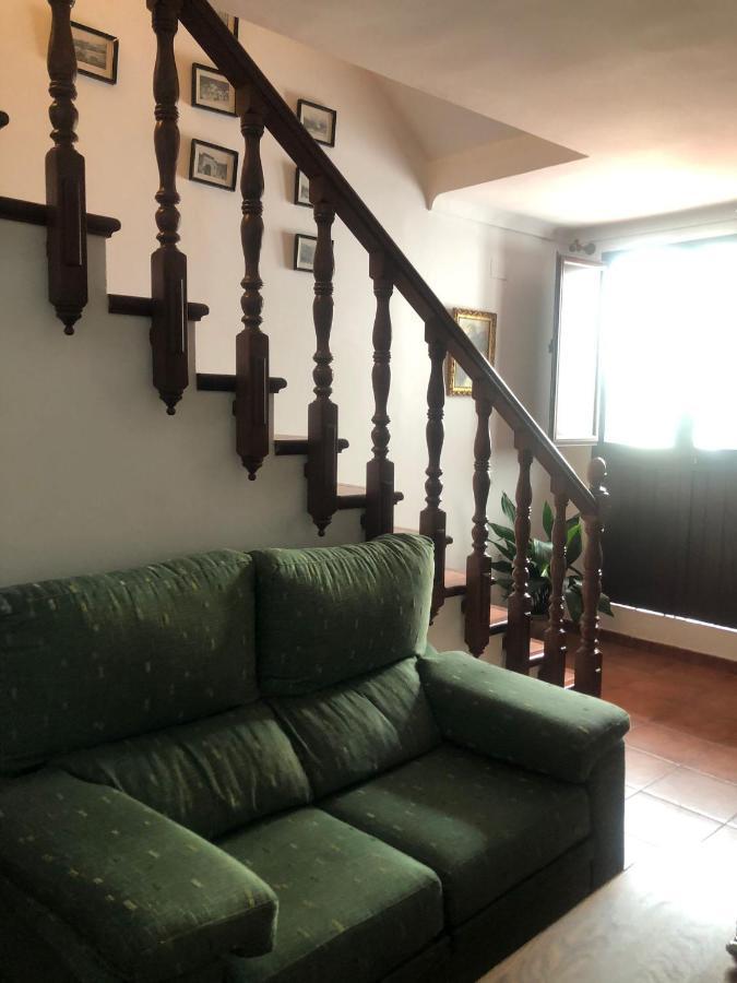 Casa De Tita Dolores Кортес-де-ла-Фронтера Экстерьер фото
