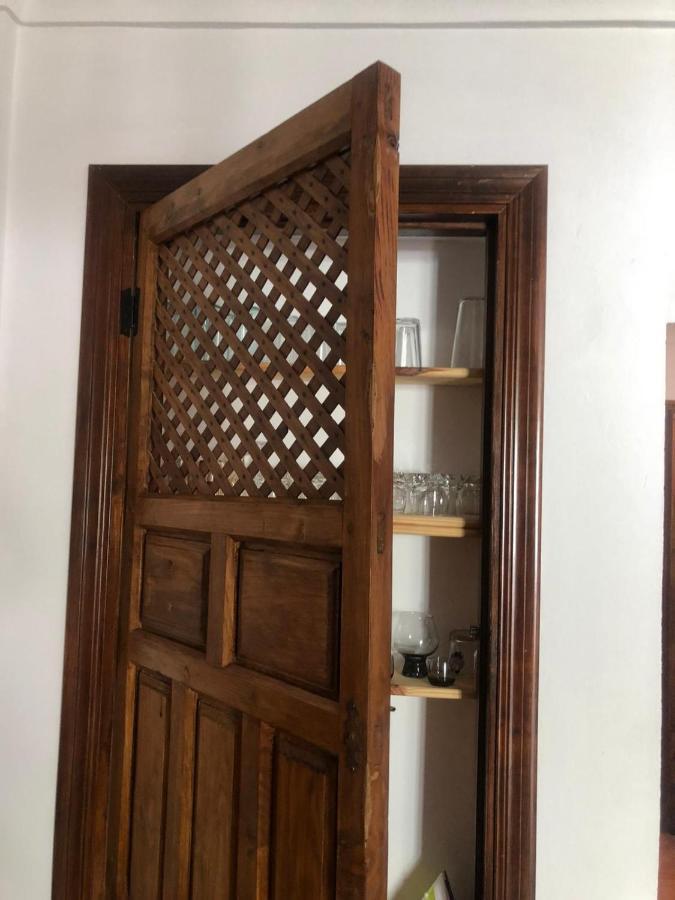 Casa De Tita Dolores Кортес-де-ла-Фронтера Экстерьер фото