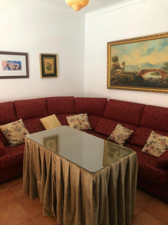 Casa De Tita Dolores Кортес-де-ла-Фронтера Экстерьер фото